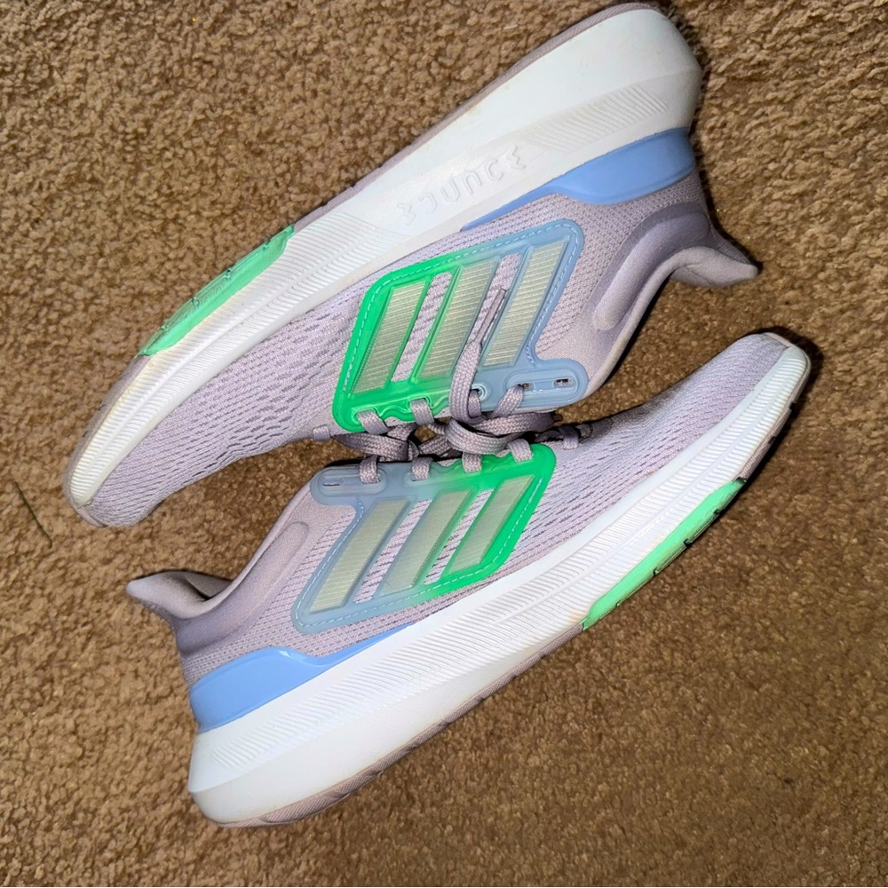 adidas Bounce tennis shoes, lavender, size 7.5